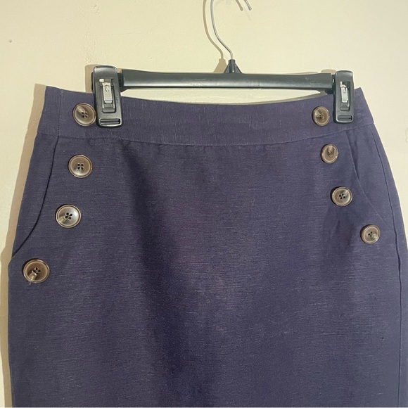 Loft Ann Taylor  Navy Blue Button-Accent Skirt size 4 linen/rayon - Picture 5 of 7